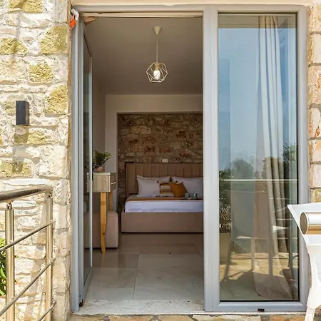 Lägenhet House Of Stones 1, Cozy W Parking Himare