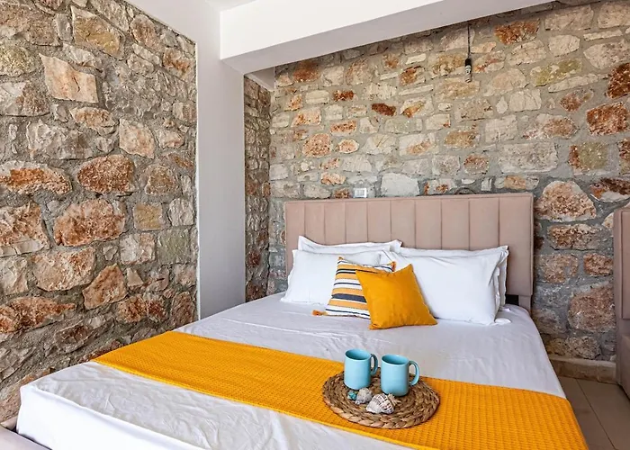 House Of Stones 1, Cozy W Parking Appartement